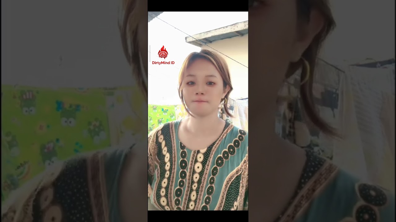 Wooowwww !! Menjemur pakaian terlihat sangat menyenangkan 😅 #live #dirtymindid #vlog