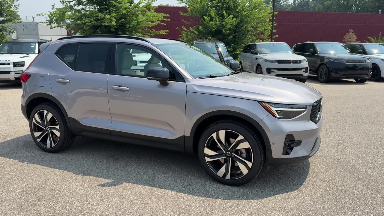 New 2026 Volvo XC40 Ultra at Fields Volvo Cars Madison | Madison, WI
