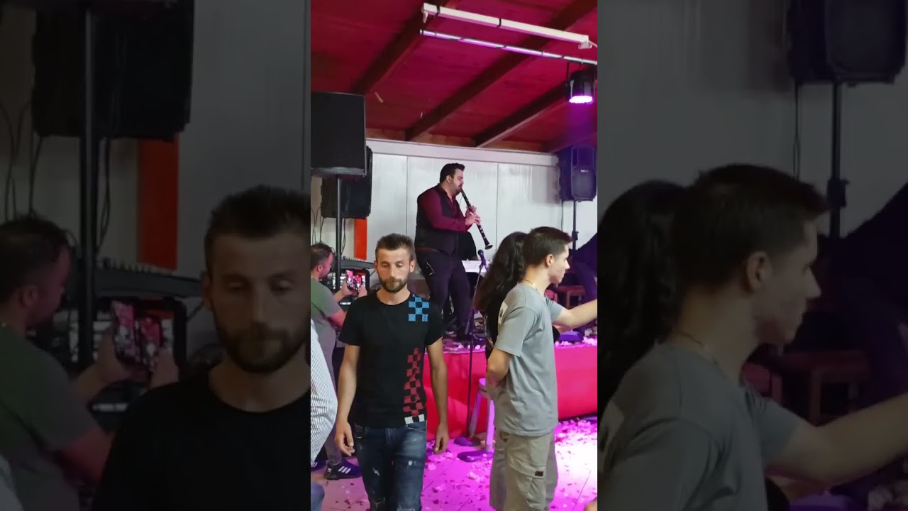 Γιώργος Μπέκιος Μάκης Δάρρας. Μαραίνομαι ο καημένος. Πανηγύρι Κλειτορία. Κέντρο Κλείτωρ.
