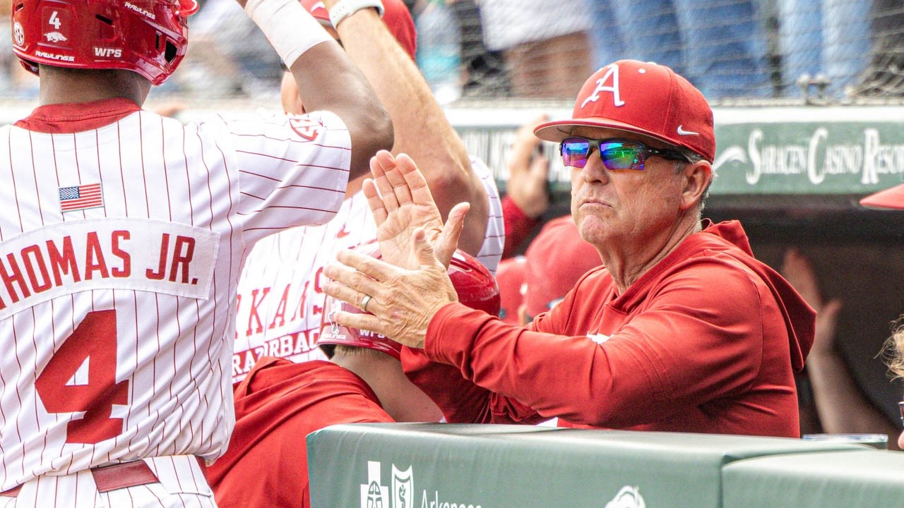 Razorbacks' coach Dave Van Horn recapping win over Oral Roberts