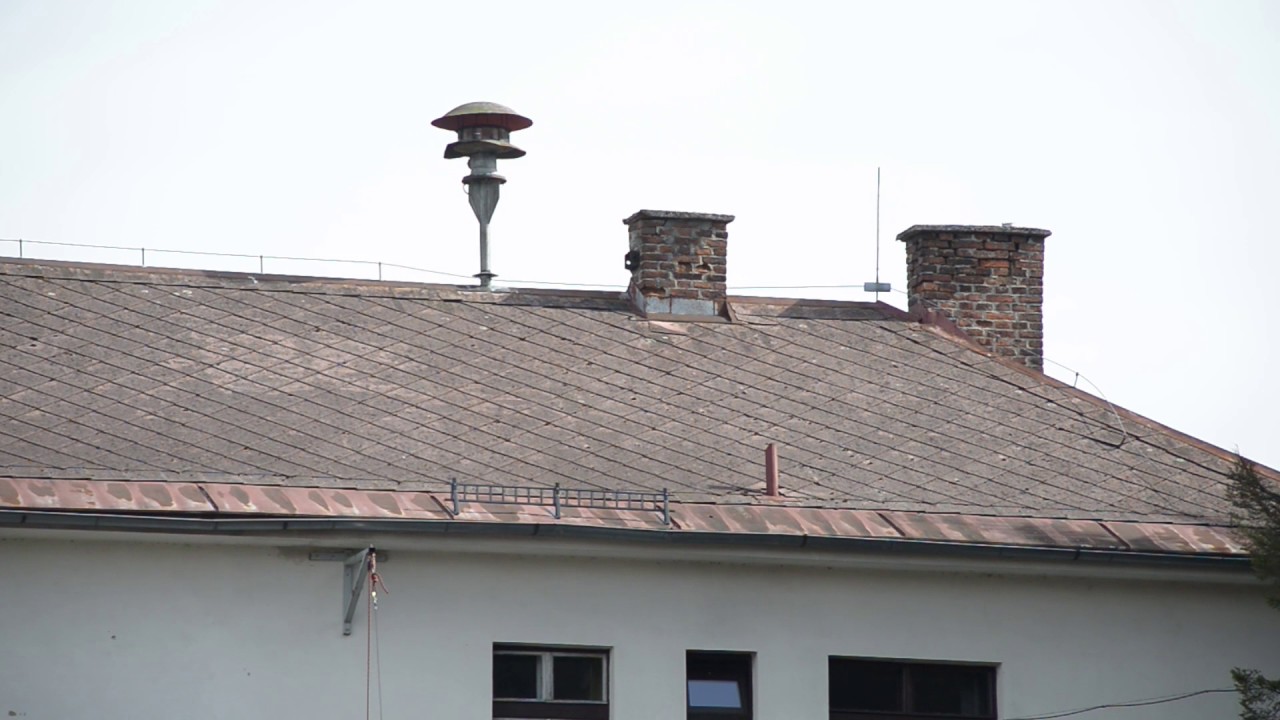 Sirenenalarm + Ausrücken Feuerwehr Varnsdorf (Wail + Bullhorn)