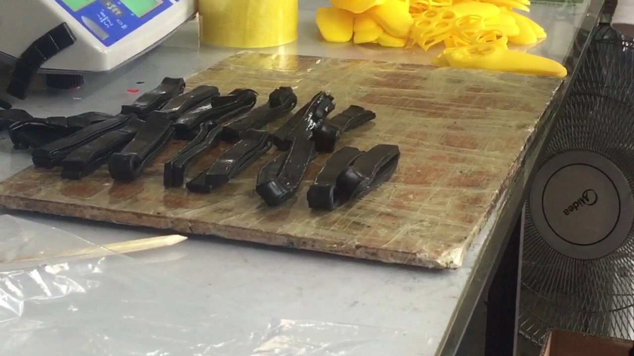 Silicone Compression Molding Process