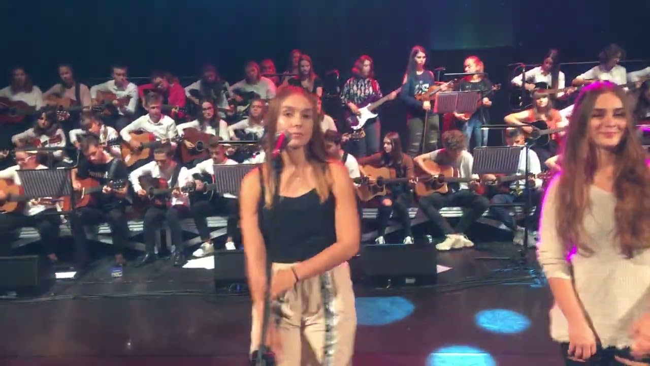 Zrzeszenie Młodych Talentów :-) Opieka artystyczna Walerian Krenz.