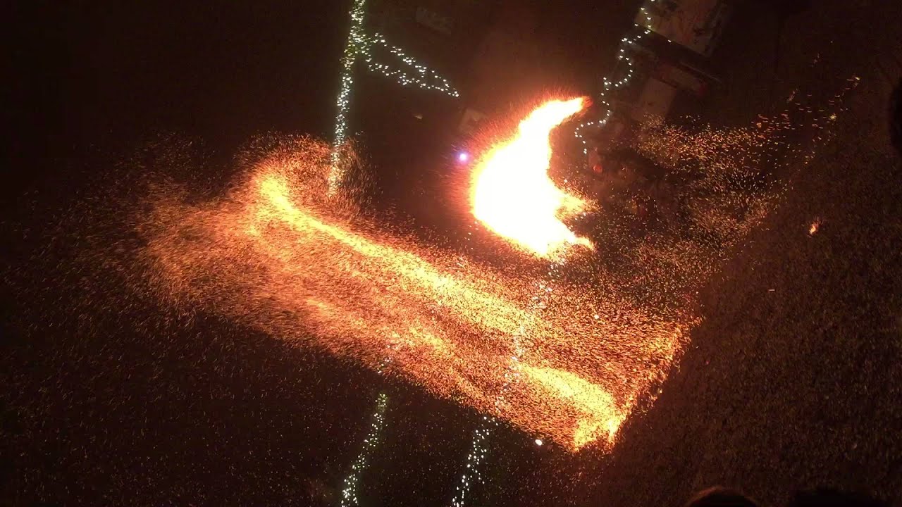 Feuershow am Waldwipfelweg