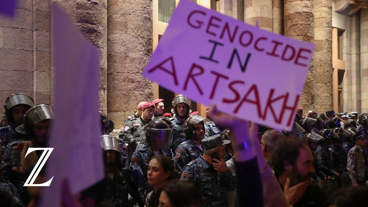 Aserbaidschan verk&uuml;ndet Sieg in Bergkarabach, Armenier protestieren