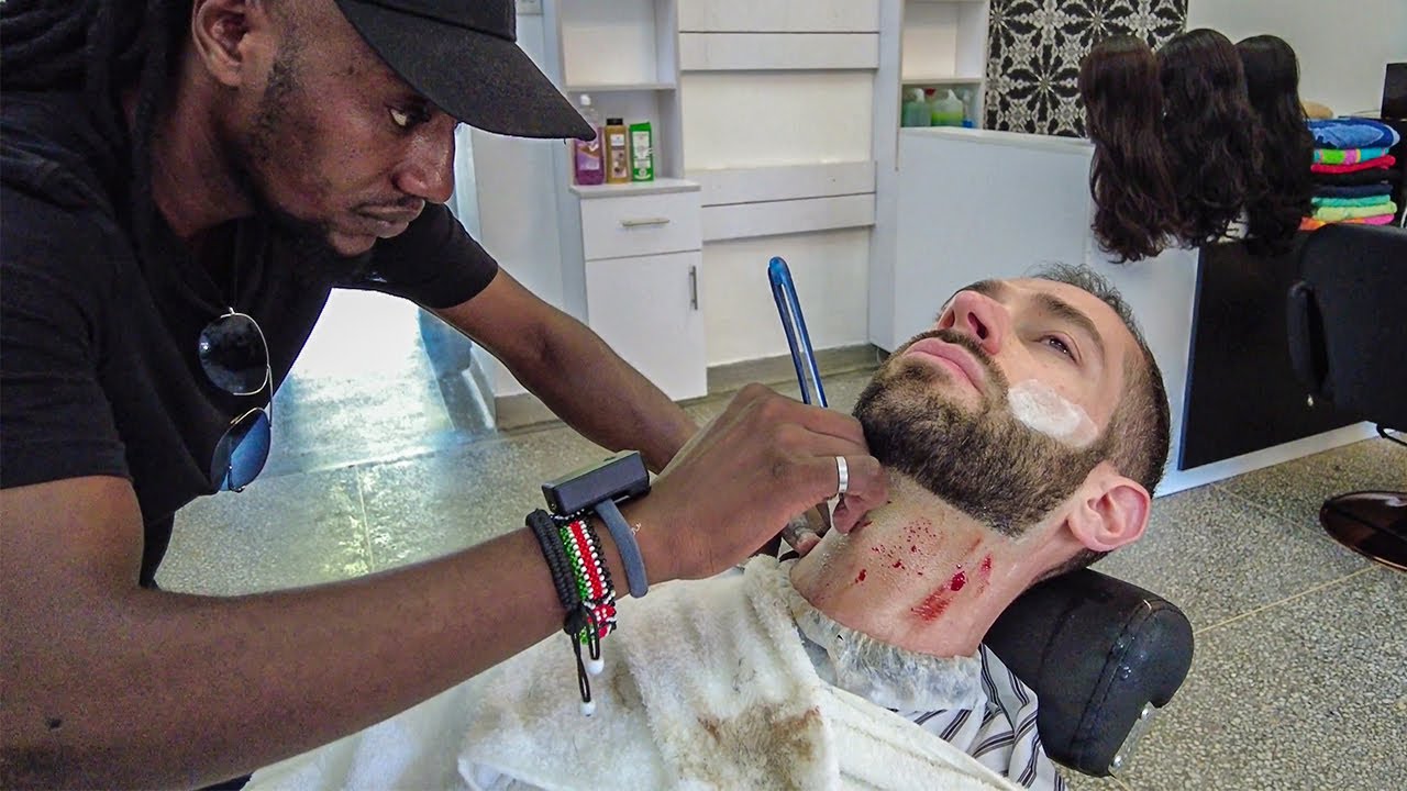 Cut-Throat Razor Shaving is not Easy 😨 - Diani Beach 🇰🇪