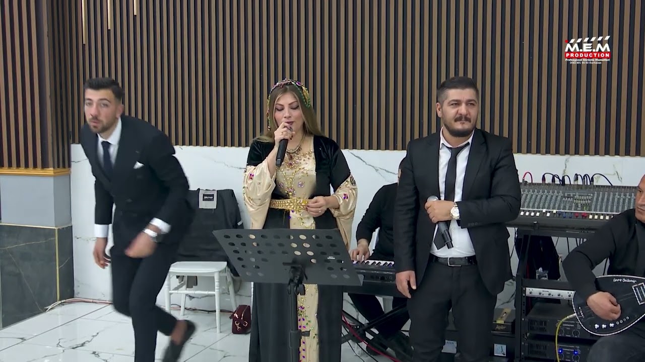 HOZAN AXİN  &  ÖZCAN ÇİÇEK   live performance
