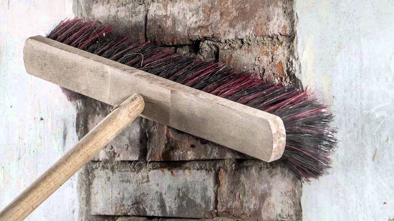 MalerblattPlus: Die Spachtelmasse Knauf Multifinish in der Anwendung.