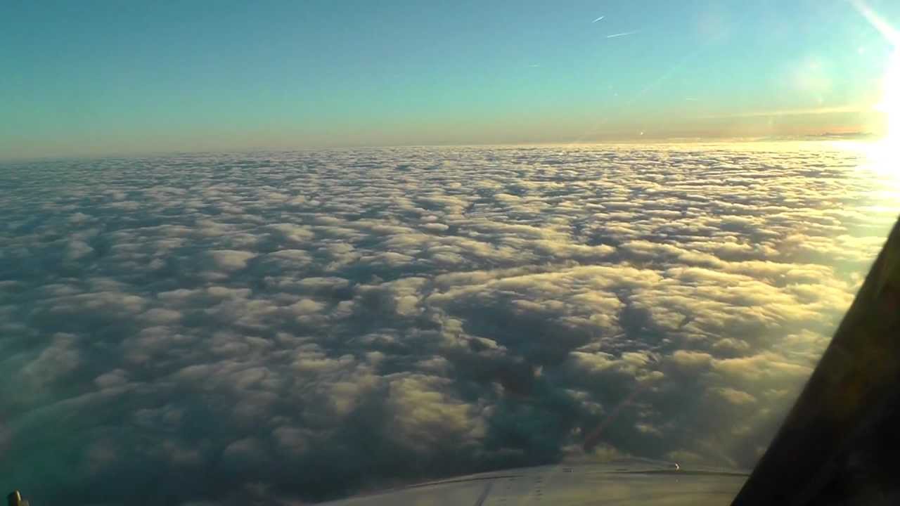 Beautiful Sunset Landing in Stuttgart - Cockpit B737