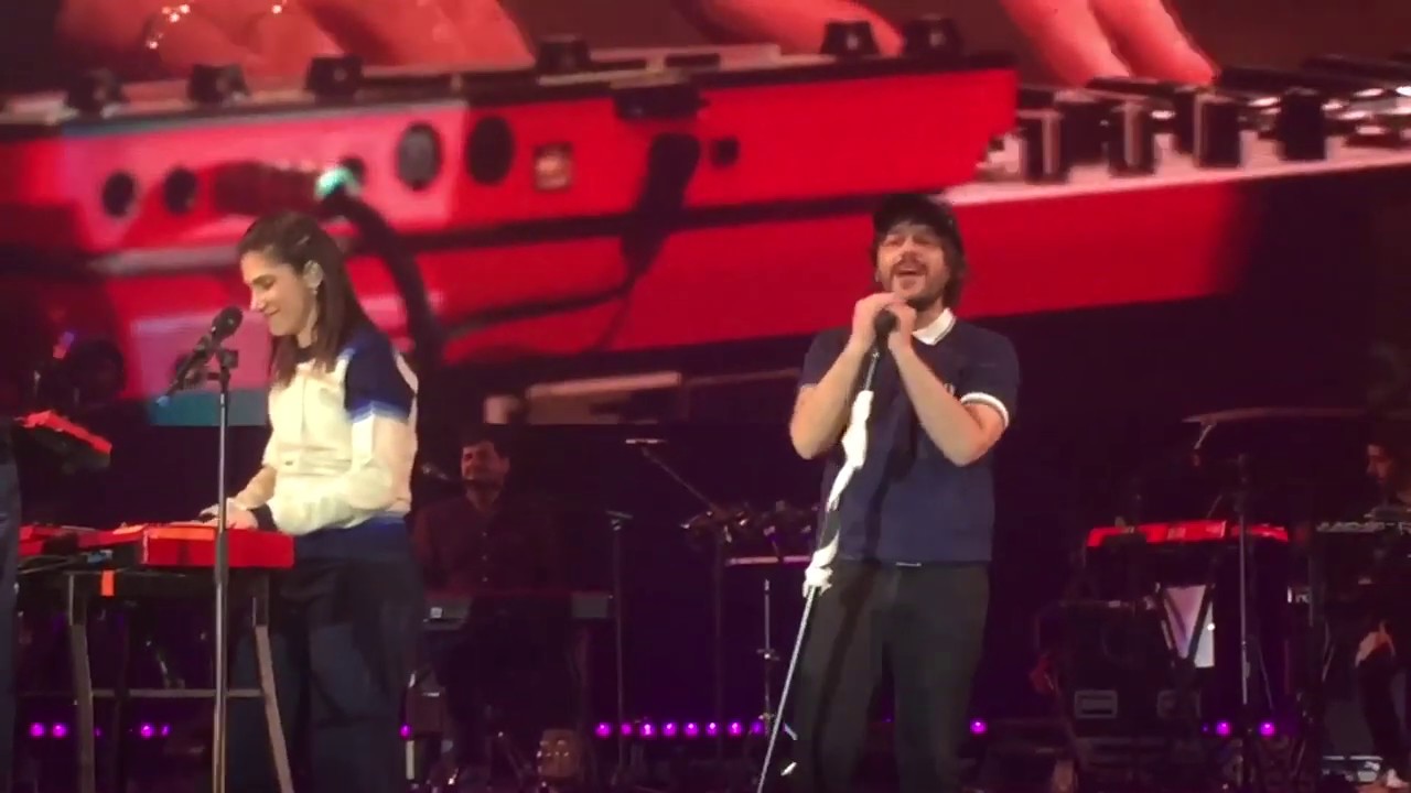 Se Piovesse il Tuo Nome - Calcutta ft. Elisa live, Palapartenope 26/01/2019