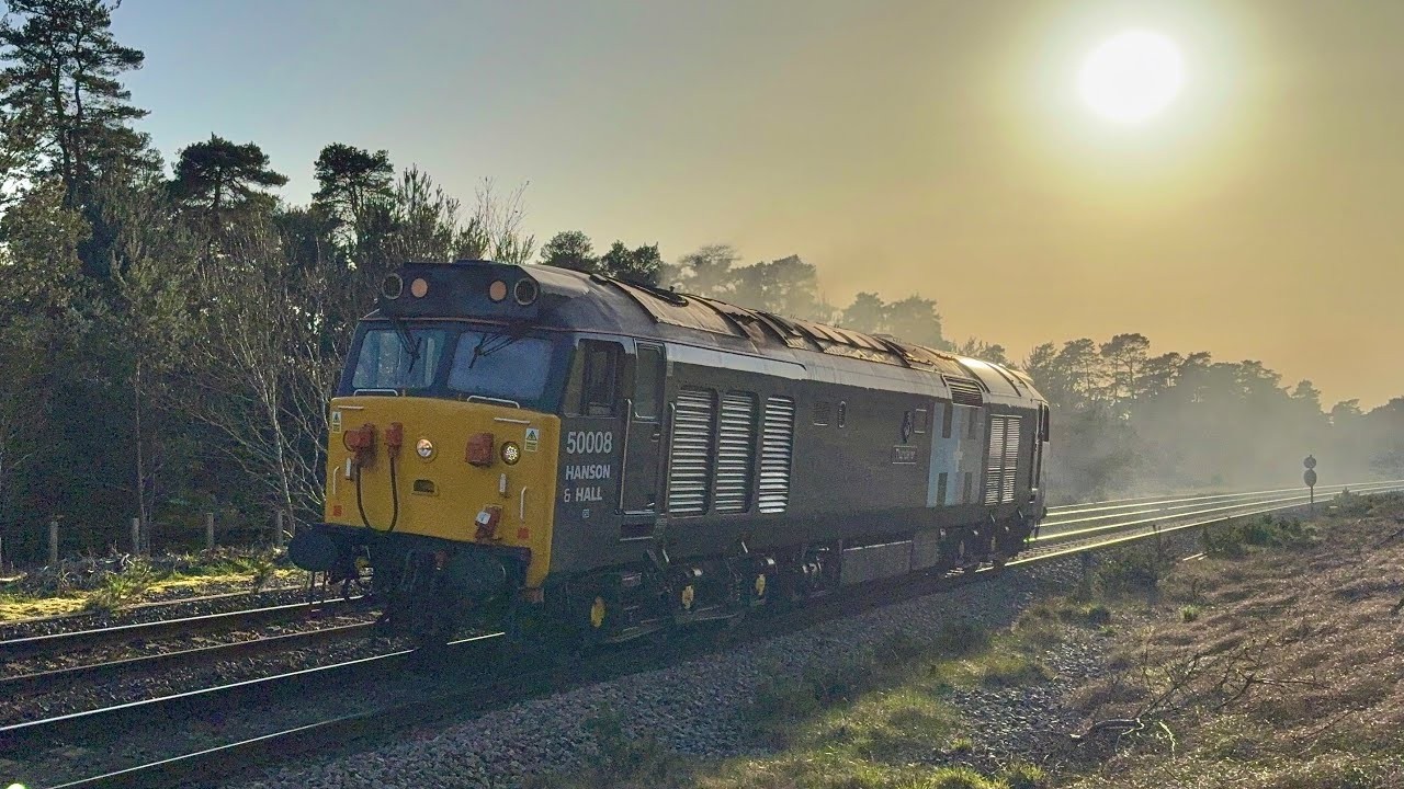 Class 50 50008 ‘Thunderer’ At Full POWER Making Some English Electric SMOKE