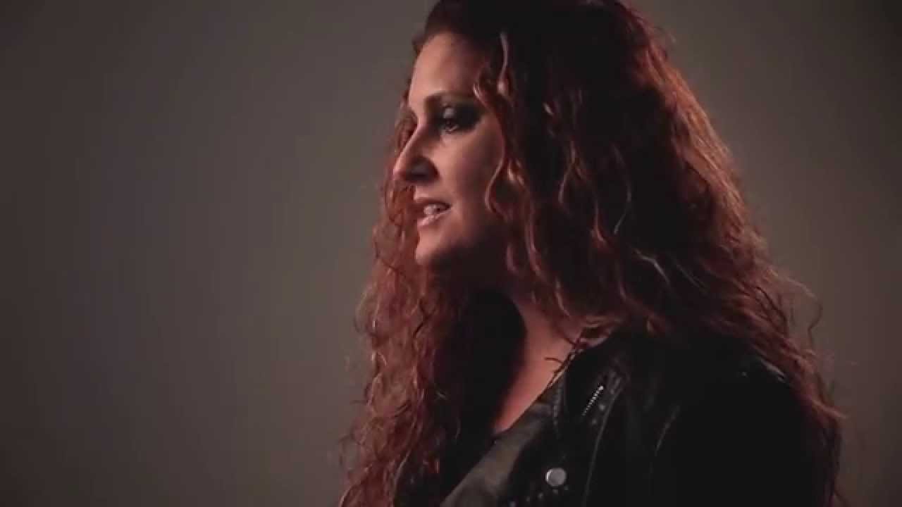 Sarah Kelly - Unescapable