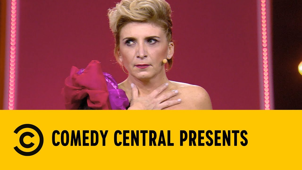 Il mercato della chirurgia estetica - Barbara Foria - Comedy Central Presents