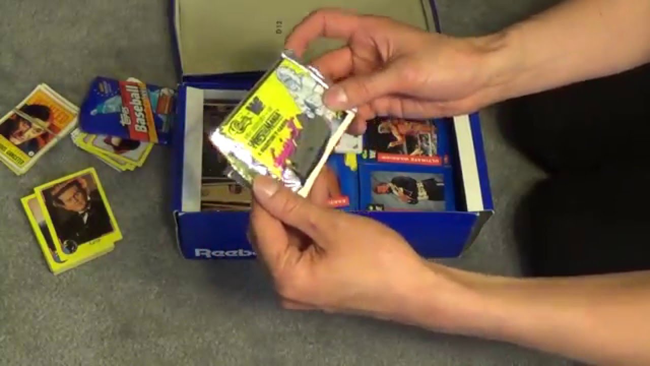 Retro Toys in a Shoebox - Episode 2 (80s/90s Trading Cards)