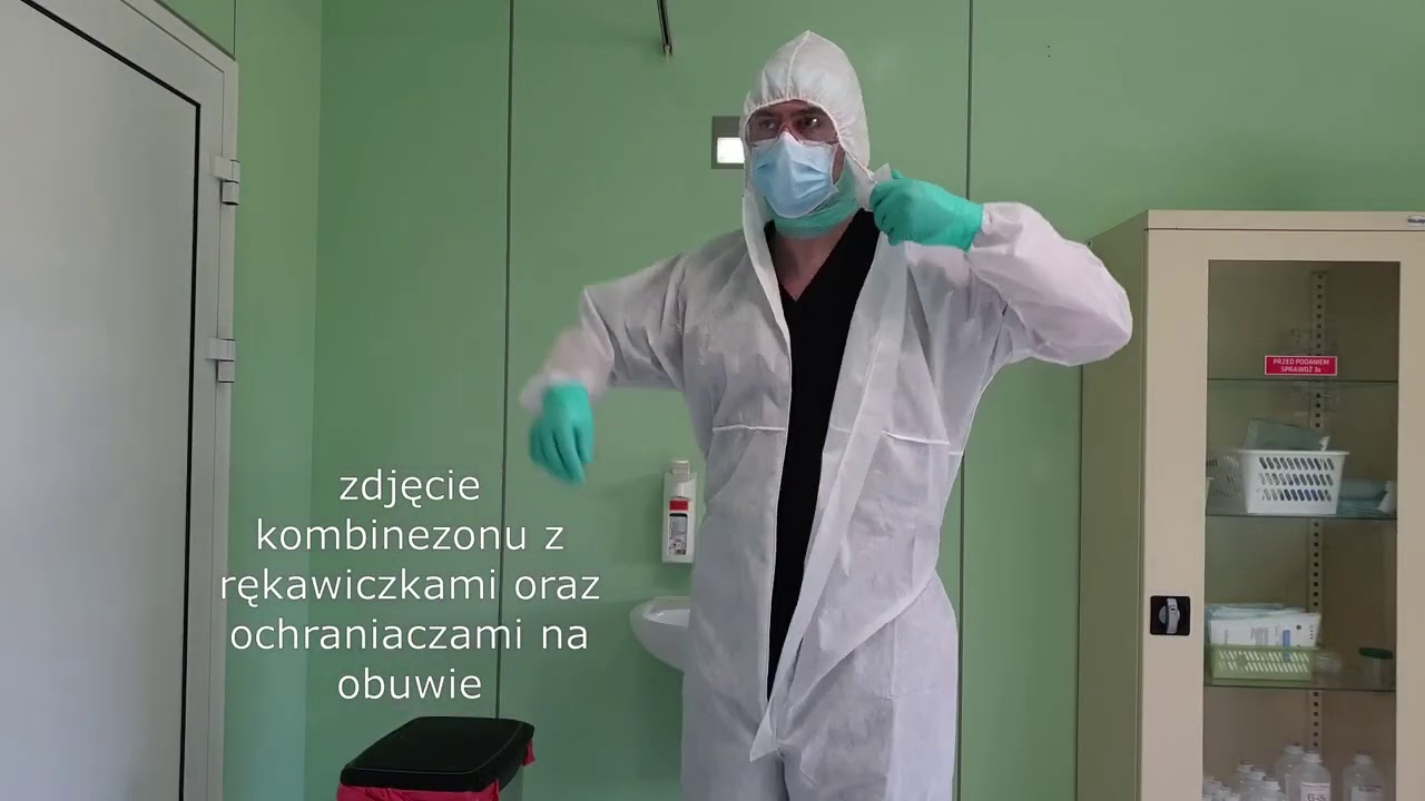 Zakładanie i zdejmowanie środków ochrony indywidualnej - kombinezon