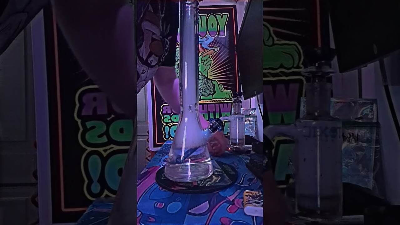 First video Smoking out of a 18inch Phoenix Beaker bong with a toxic  ash catcher with some Jealousy
