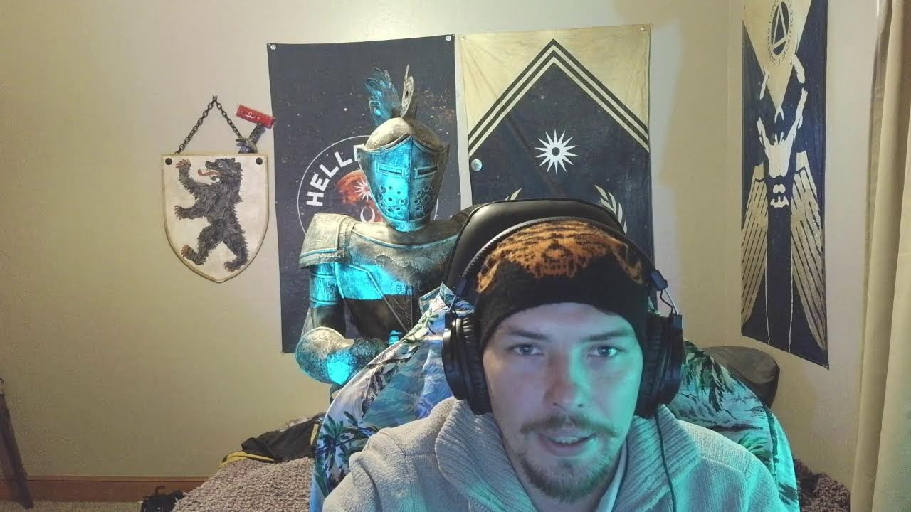 choombacbra chilling and gaming