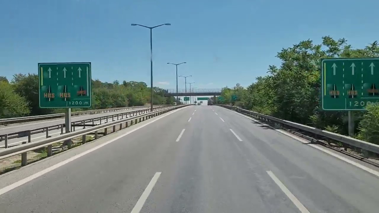 Kapıkule , Edirne , Havsa , Babaeski , Lüleburgaz arası otobandan yol manzarası.