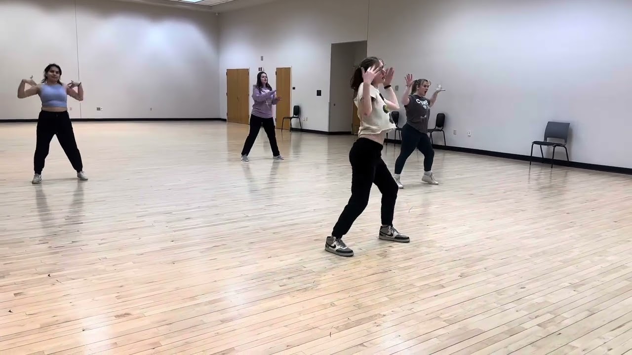 UWW DANCE COMPANY - HIP HOP W/ MAUREEN