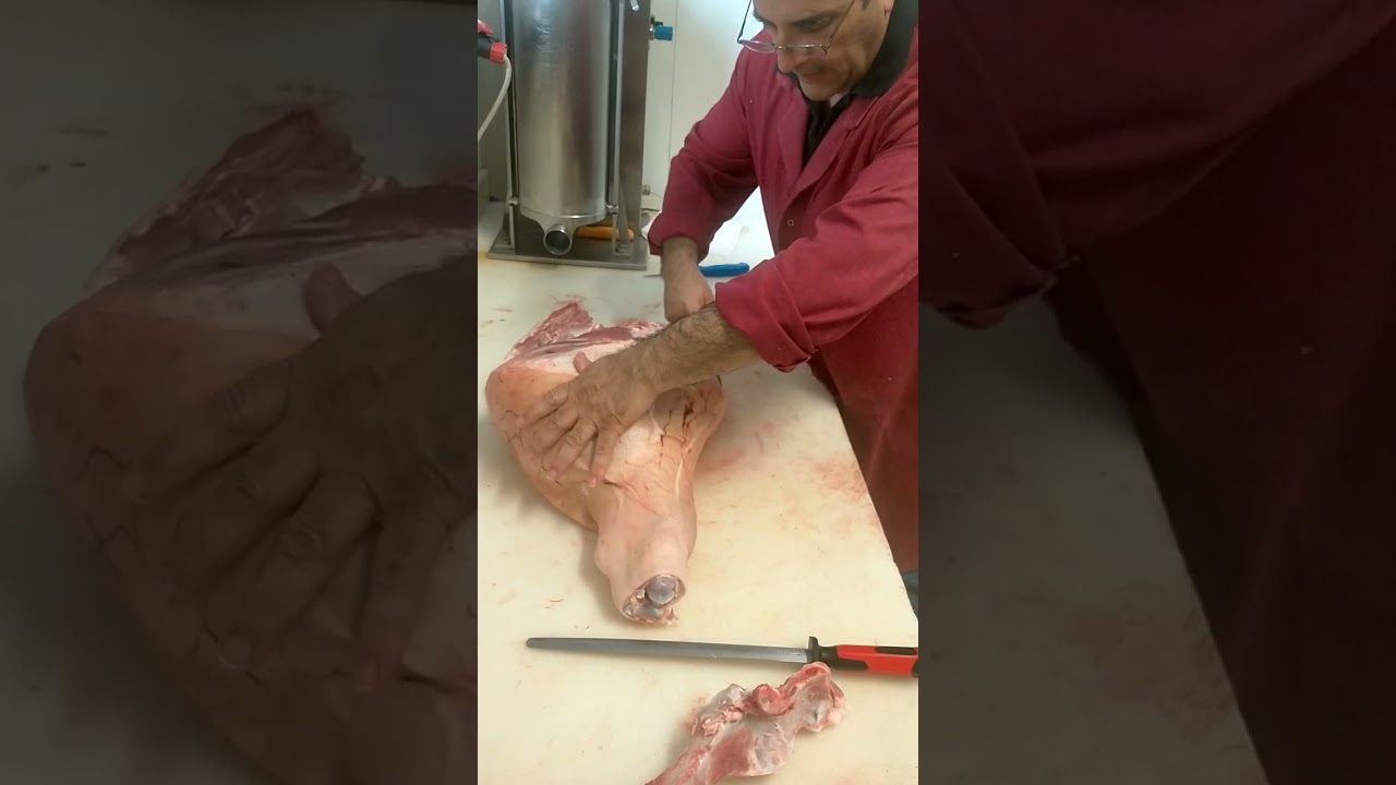 disossare prosciutto
