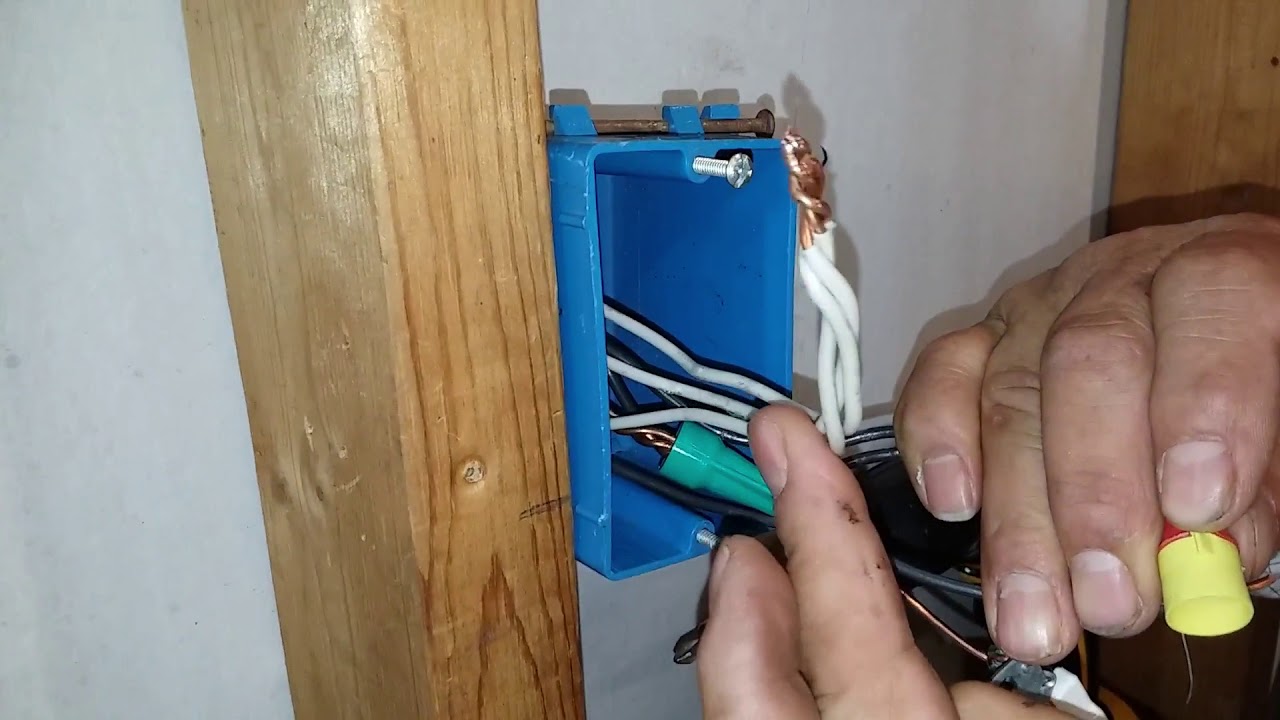 # 13 - Como Sacar Corriente del Apagador  para Energizar un Tomacorriente .
