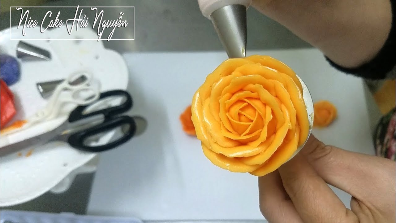 Cách Bắt Hoa Hồng Cánh Nở Cực Đơn Giản Và Chi Tiết -How To Pipe Roses Flower With Buttercream