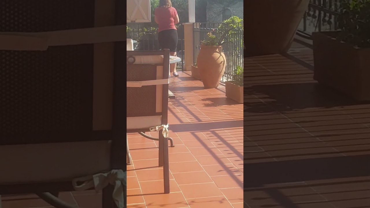 Nylon Public Tease–Shoeplay & Nylon Feet in Pantyhose n.9  