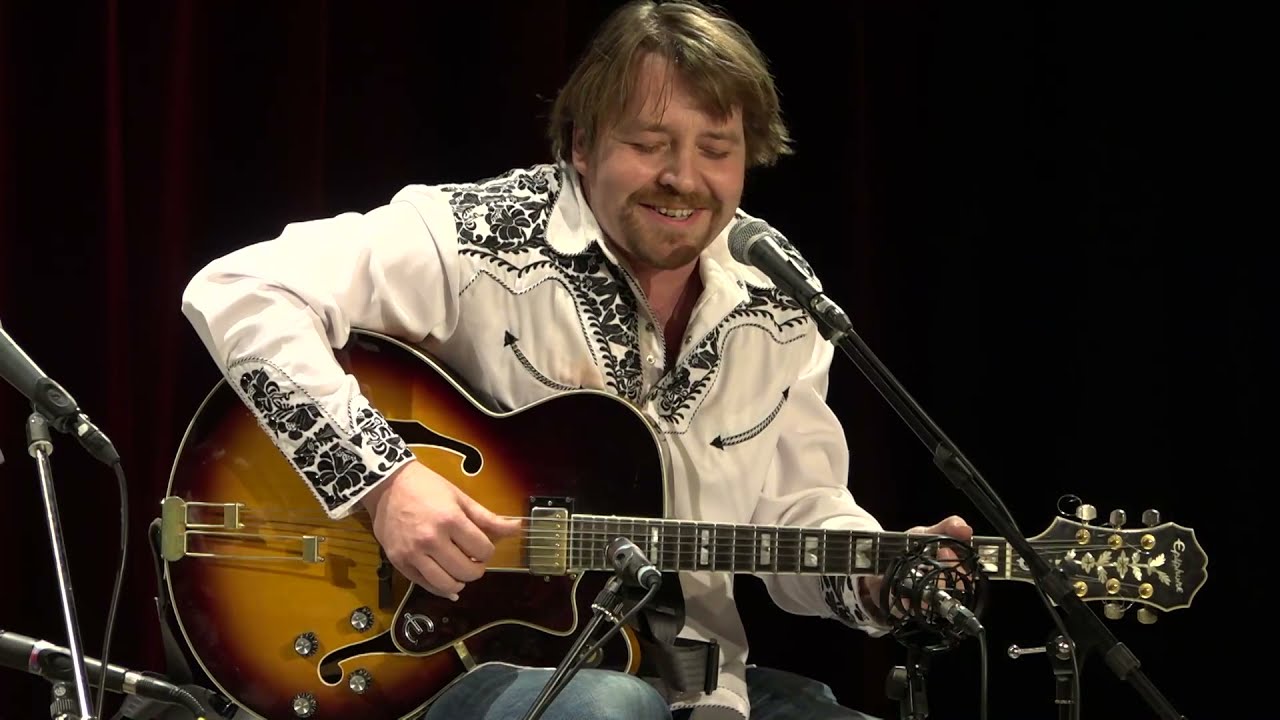 Police Dog Blues - duo Wiesenekker live in LUX