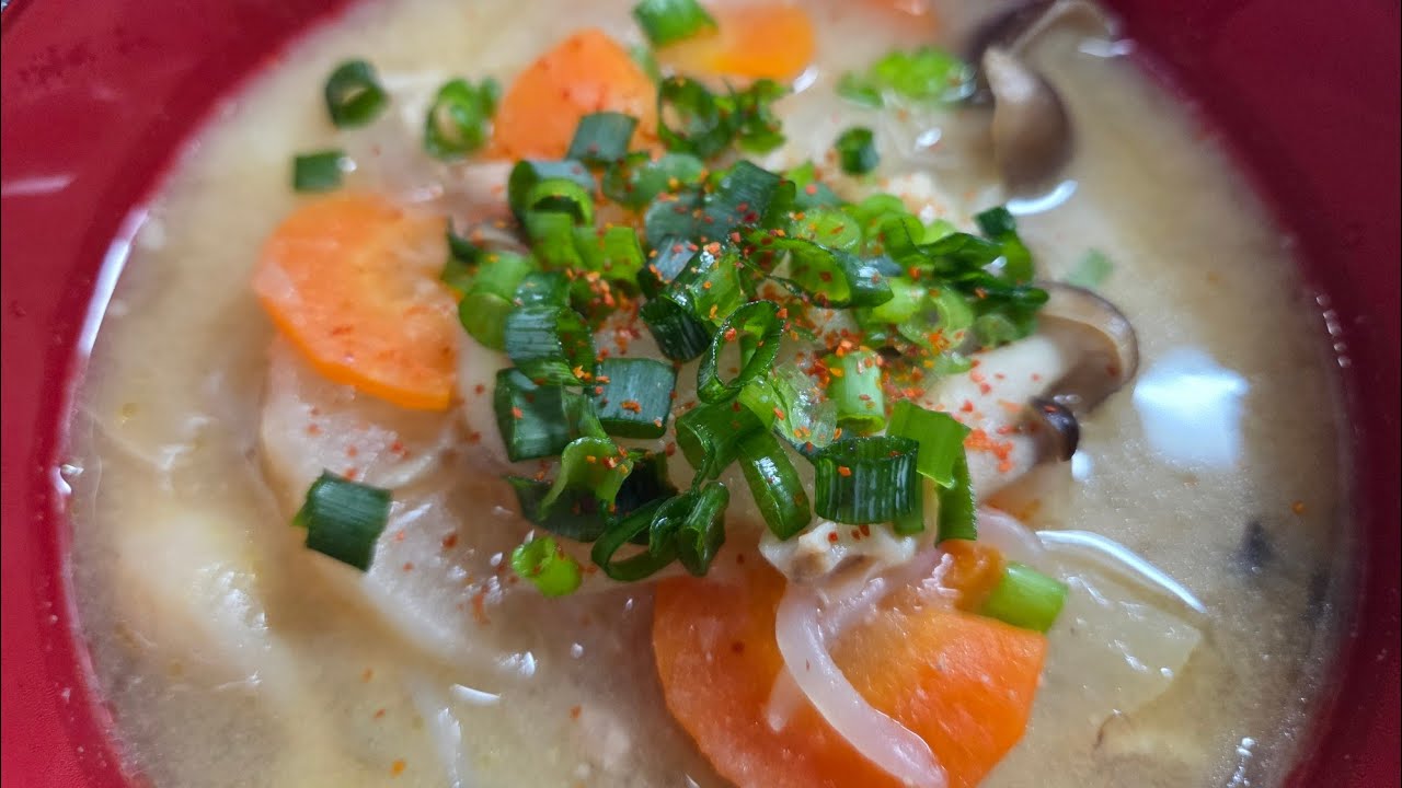 【#飯テロ #男飯】　豚汁