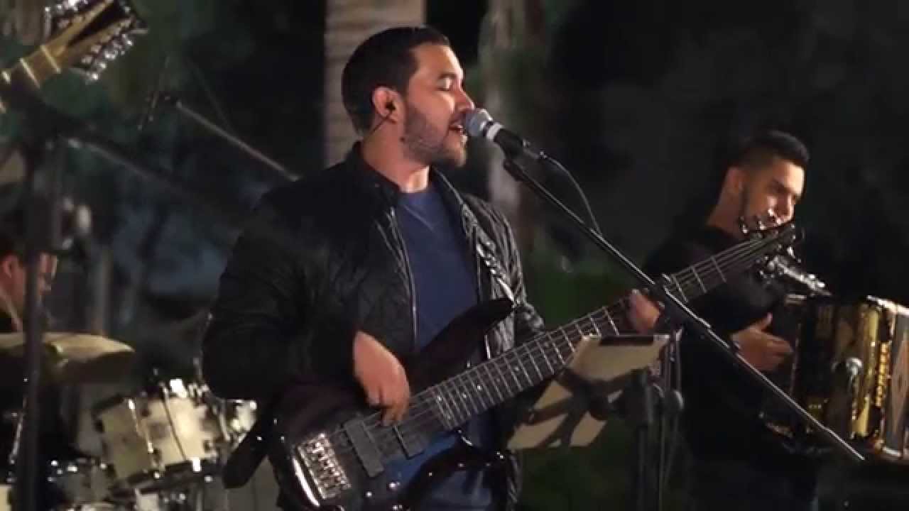 Grupo Escolta en vivo 2014 "Soy de Apatzingan"