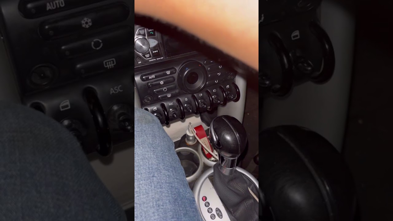 Como entrar al men&uacute; de clima mini cooper S 2006