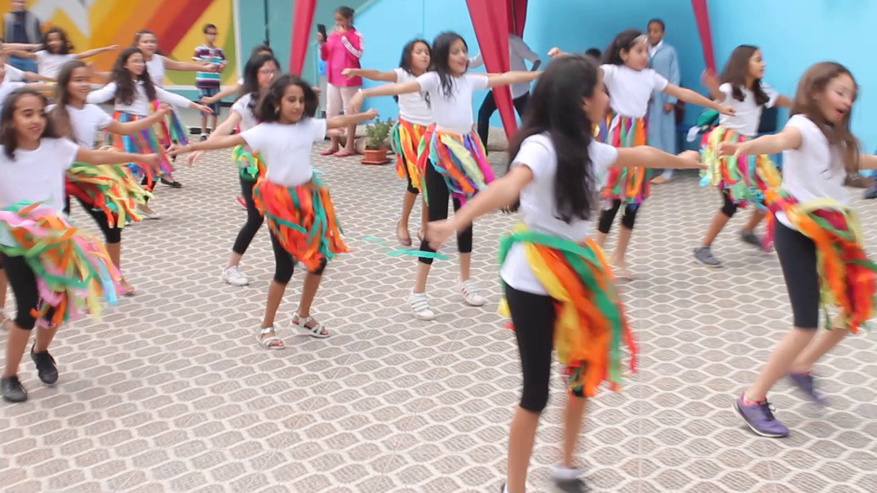 Groupe Scolaire Lamzibri Chorégraphie MAMA AFRICA