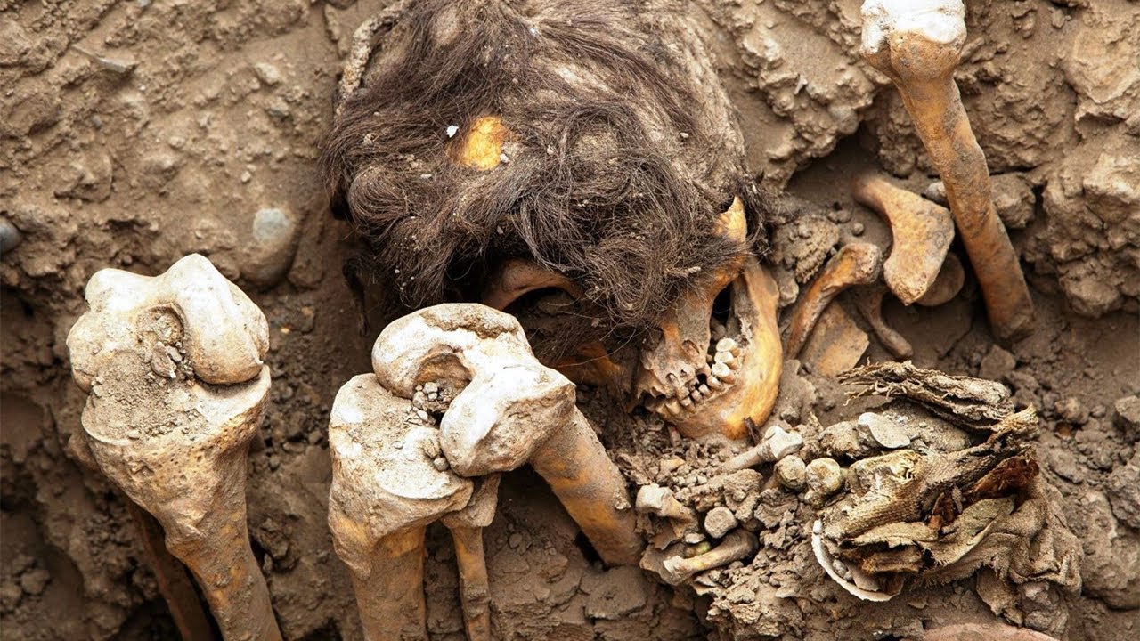Huaca Pucllana: hallan entierro preinca intacto en pleno coraz&oacute;n de Miraflores