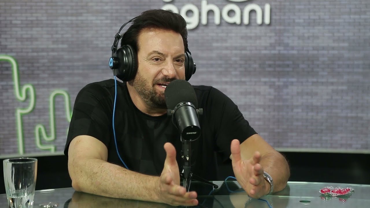 محمد اسكندر: هذا سبب خلافي القديم مع نجوى كرم.. وهكذا حرق المتعهد الدولارات على مسرحي!