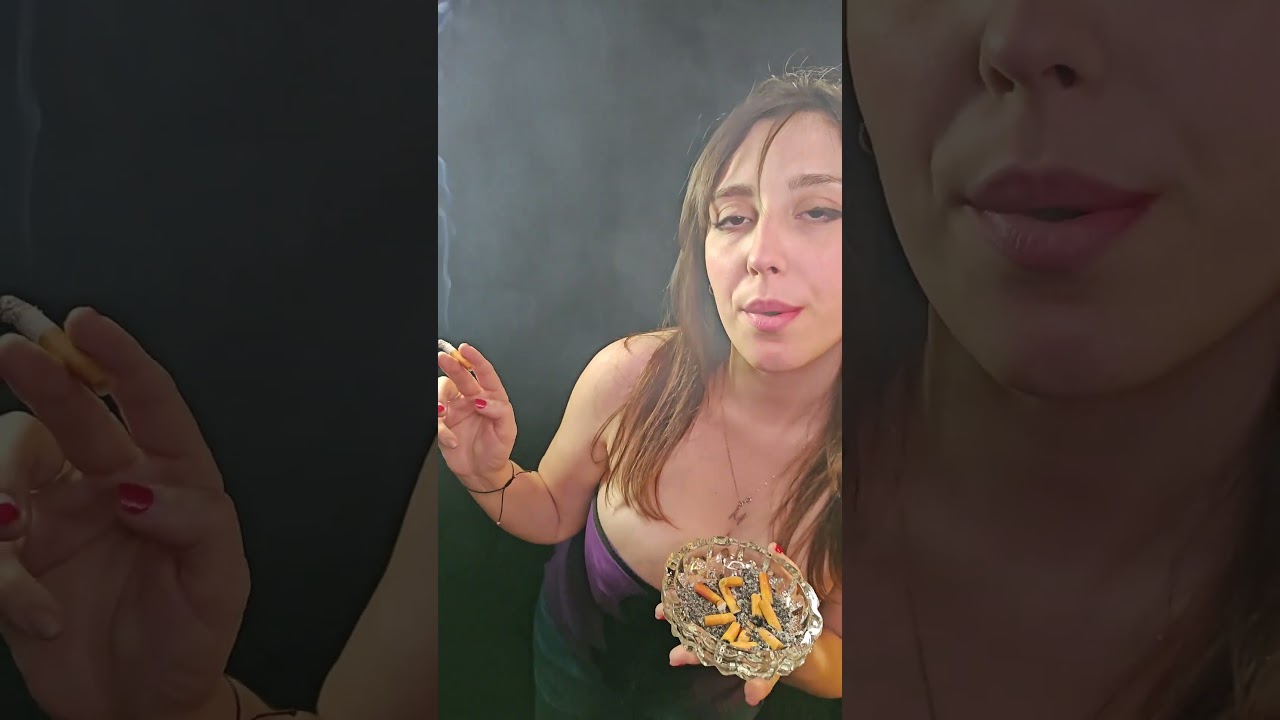 I guess I should empty my ashtray haha 🤭🚬