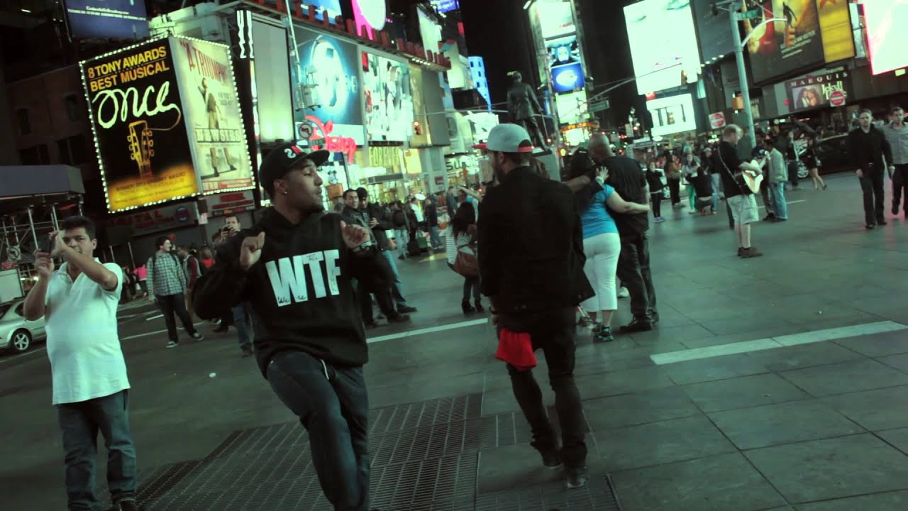 Futuristic - Chasing Down A Dream ft. Devvon Terrell - Prod. AKT Aktion @OnlyFuturistic