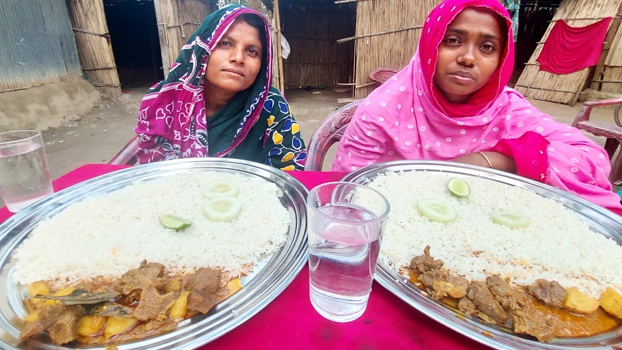 গ্রামের দুই চাচির খাসির মাংস ডাউল আর সাদা ভাত খাবার প্রতিযোগিতা🔥Eating Mutton Curry #eatingchallenge