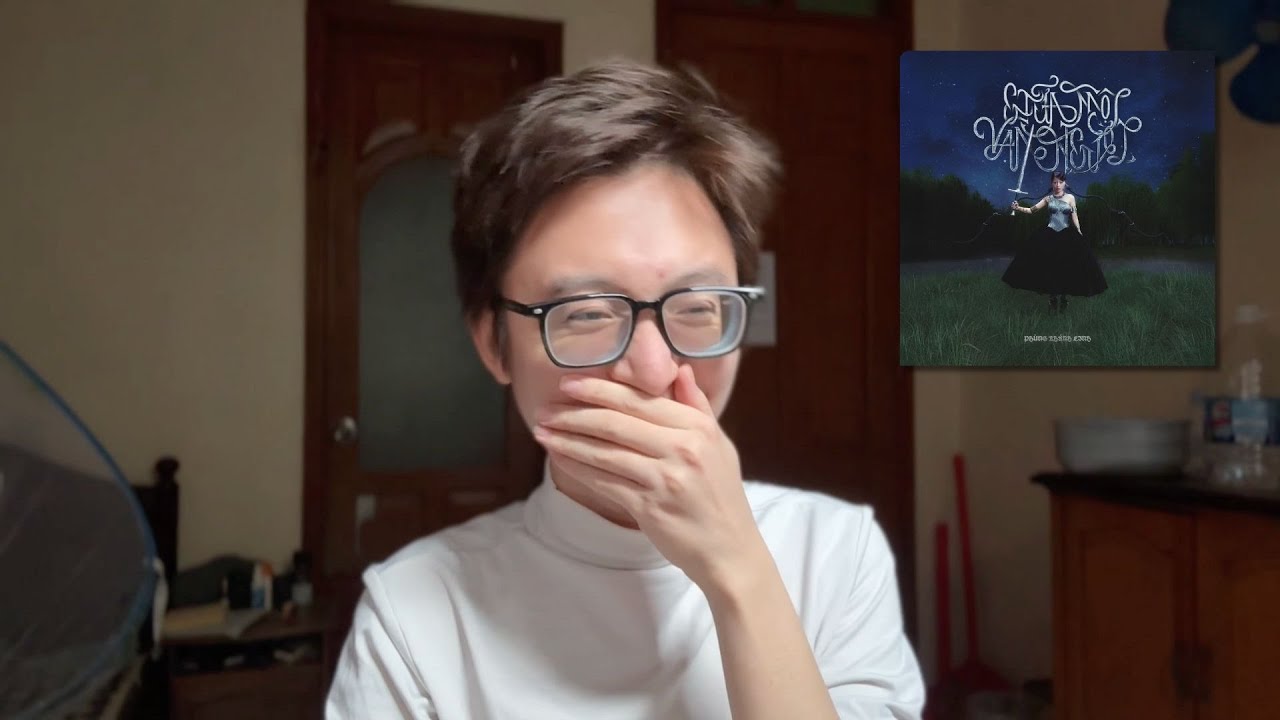 phản ứng khi nghe album Giữa Một Vạn Người của Phùng Khánh Linh