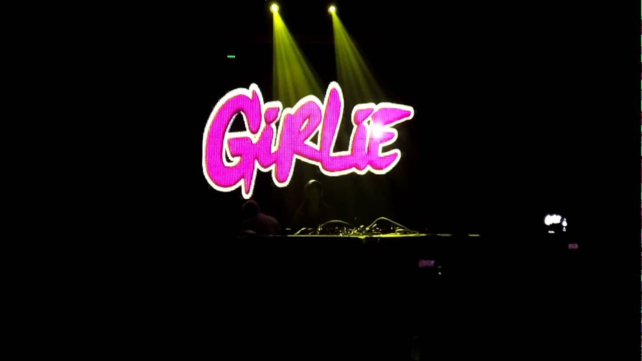 NOE GY -  Girlicious Barcelona 2016 (live)
