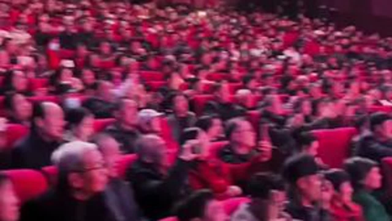 不愧是安万，韩城大剧院五天两次演出《兴汉图》，现场依然掌声雷动，一票难求#给安万剧院点赞 #秦腔抖起来