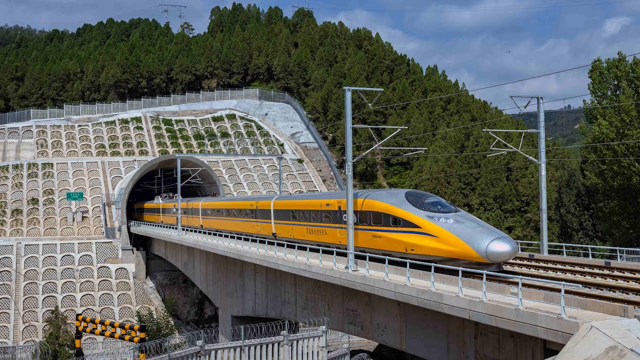 China's high-speed rail network surpasses 50,000 km as new line opens