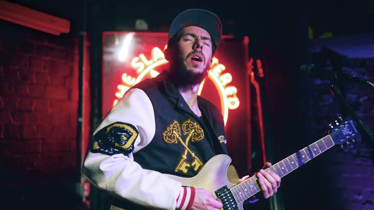 MC BEAKY - 'Scared' Live at the Slaughtered Lamb