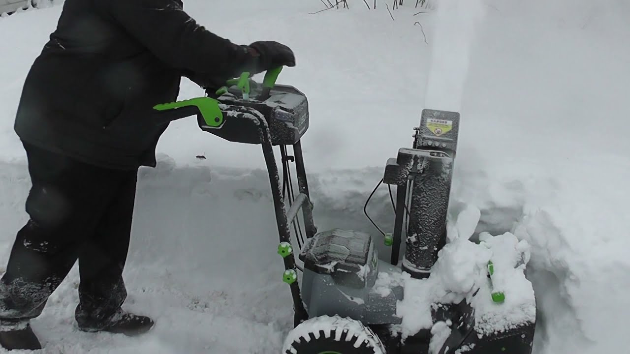 Ego 2 Stage snow blower 2022 - Road snow removal pt 2 - snt2400