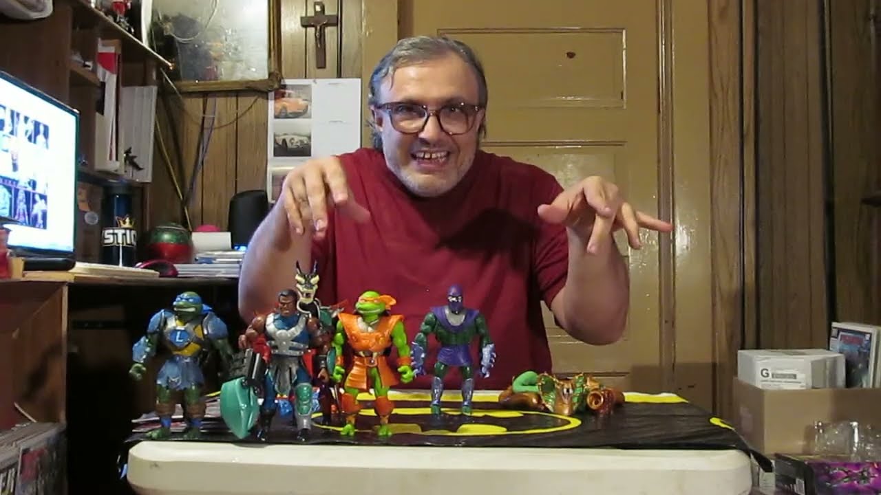 THE ADVENTUROUS JOE'S TOY REVIEWS-TURTLES OF GRAYSKULL REPTILE WARS KING HISS (TMNT WEEK FINALE)