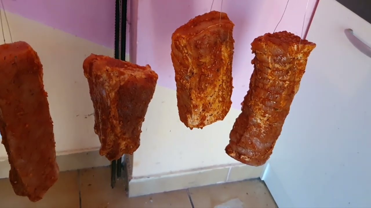 Mușchi țigănesc, cotlet de porc afumat cu lemn de 