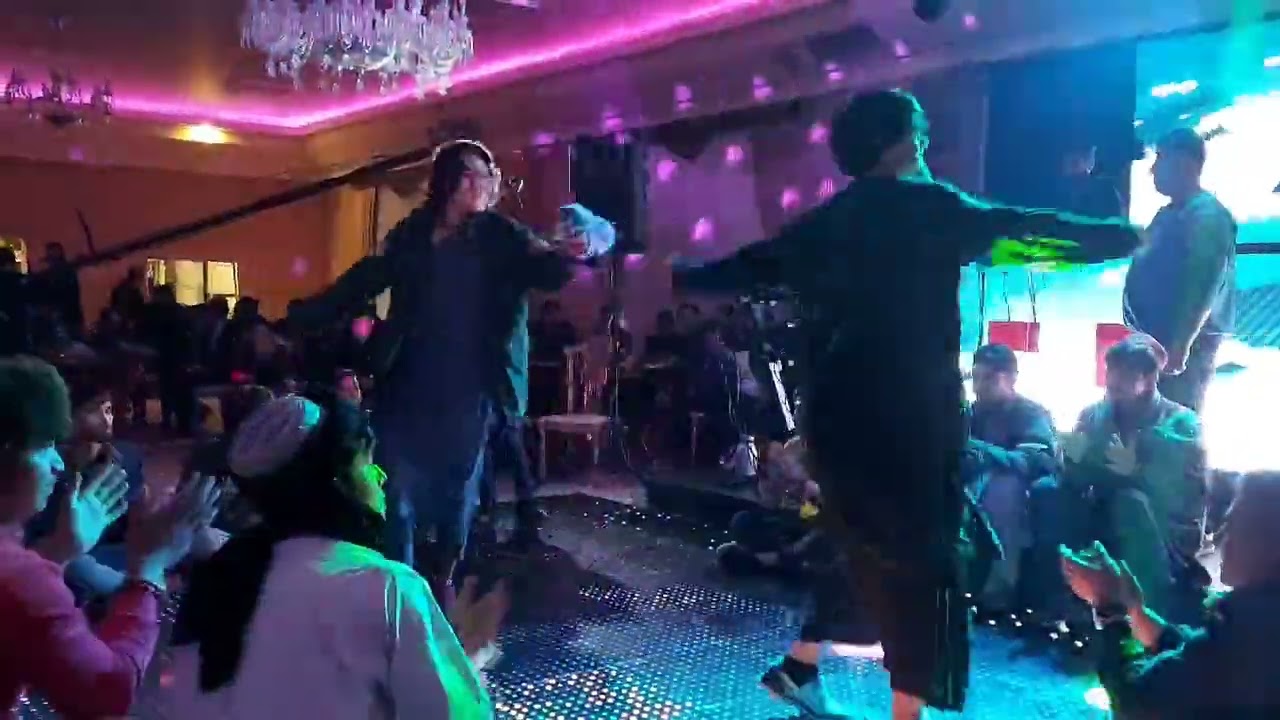 Qayshakh & Haji Naraye dance 💃♥ رقص حاجی نری و هادی قیشع هزار 🧚‍♀️🧚