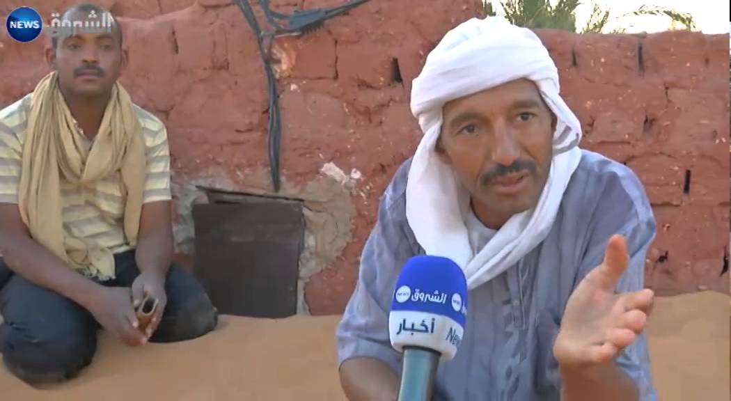 أدرار: مواطنون يواجهون تسونامي الرمال في زاوية الدباغ