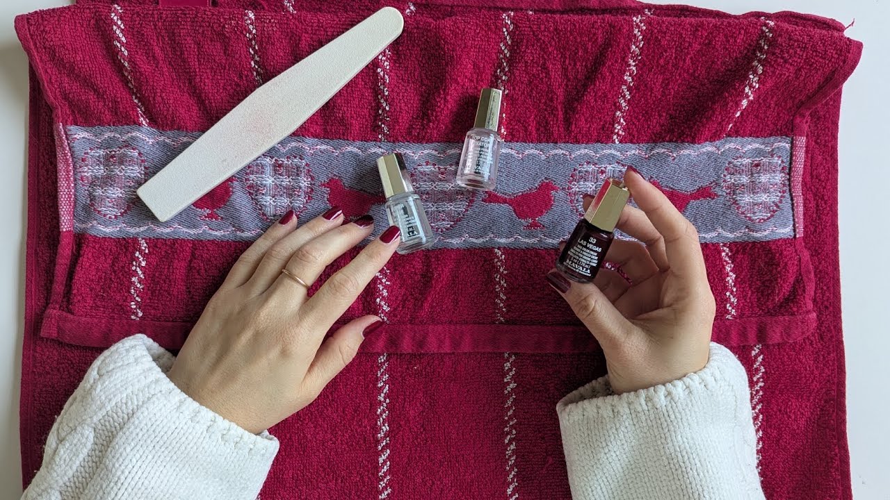 ASMR Doing My Christmas Nails With U ❄️ (minimal whisper, hand movements, fabric sounds..)