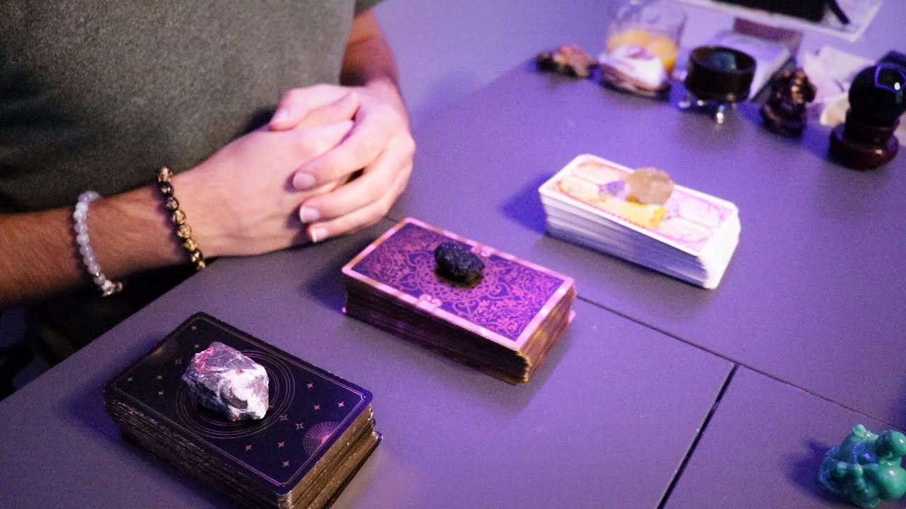 Pick a Tarot Card Pile Reading (ASMR)