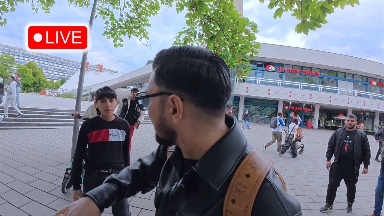 Stress mit Jugendlichen am Alexanderplatz! 😱🔥 Berlin wird immer schlimmer!
